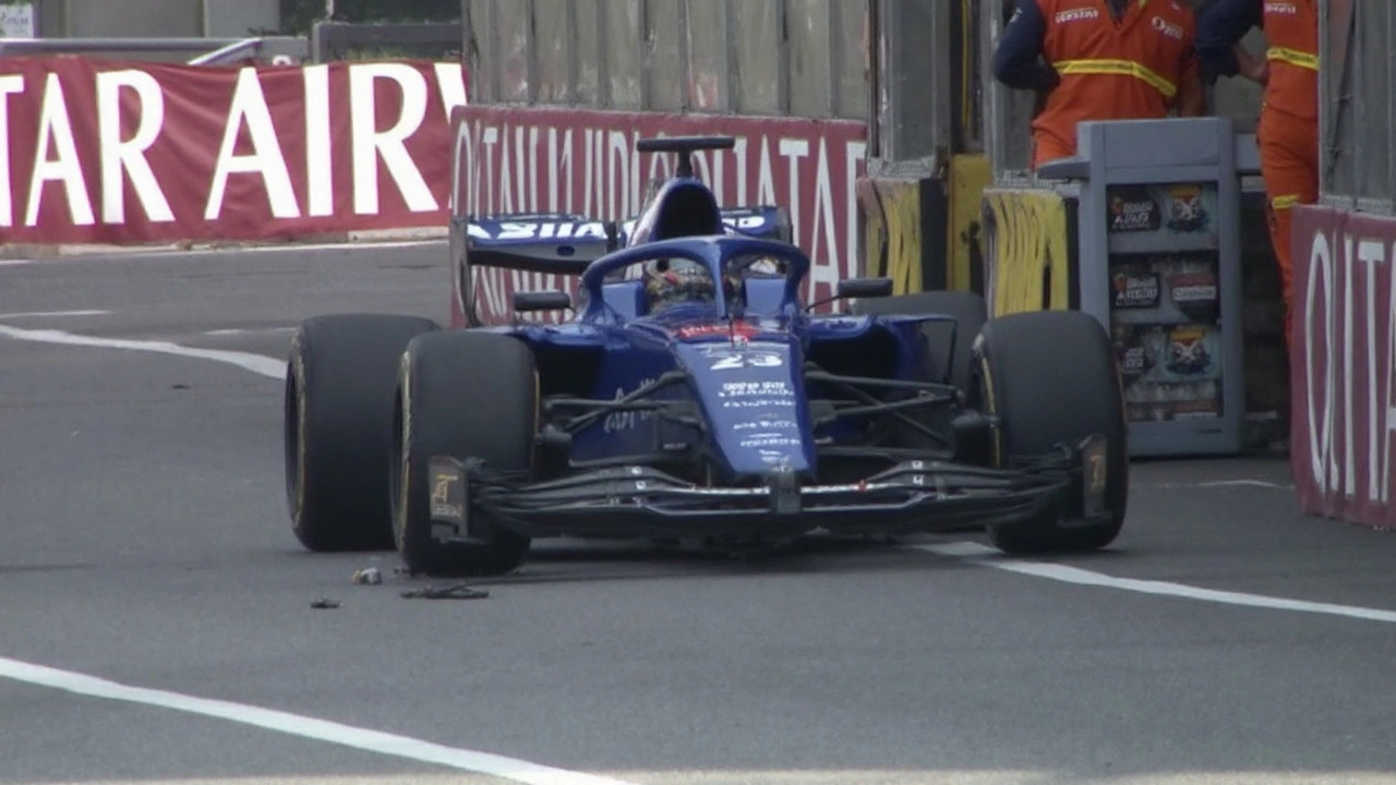 Alex Albon causa primeira bandeira vermelha na classificação do GP da Azerbaijan 2025